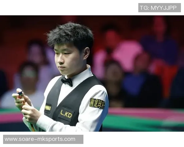 斯诺克国锦赛第4日：小司机逆袭，赵心童抢先，吴宜泽境况堪忧